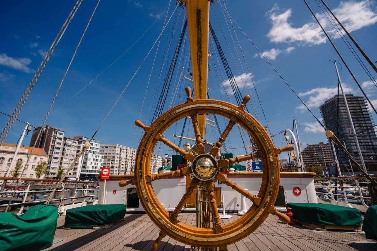 Stormvogel B3 - - Seaview Met Frontaal Zeezicht 4pers Direct Aan Het * Oostende